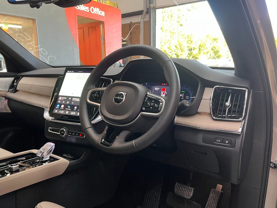 2025 Volvo XC90