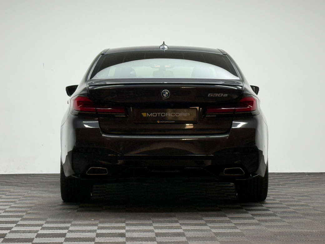 2021 BMW 5 Series