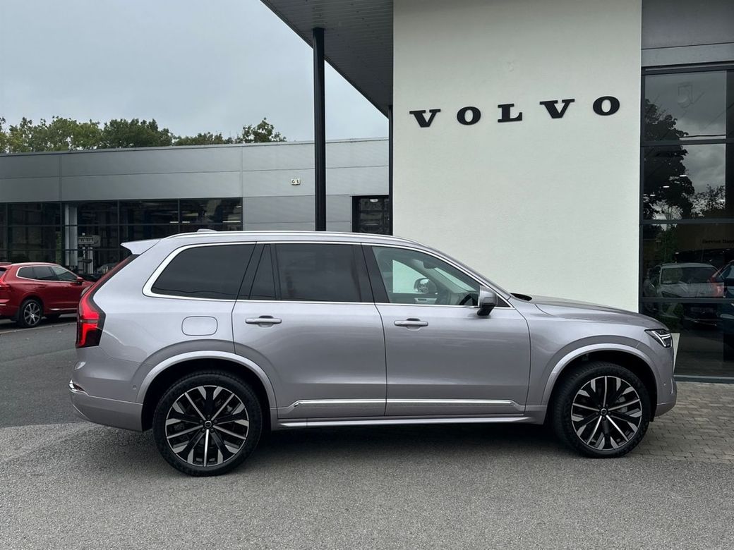 2025 Volvo XC90