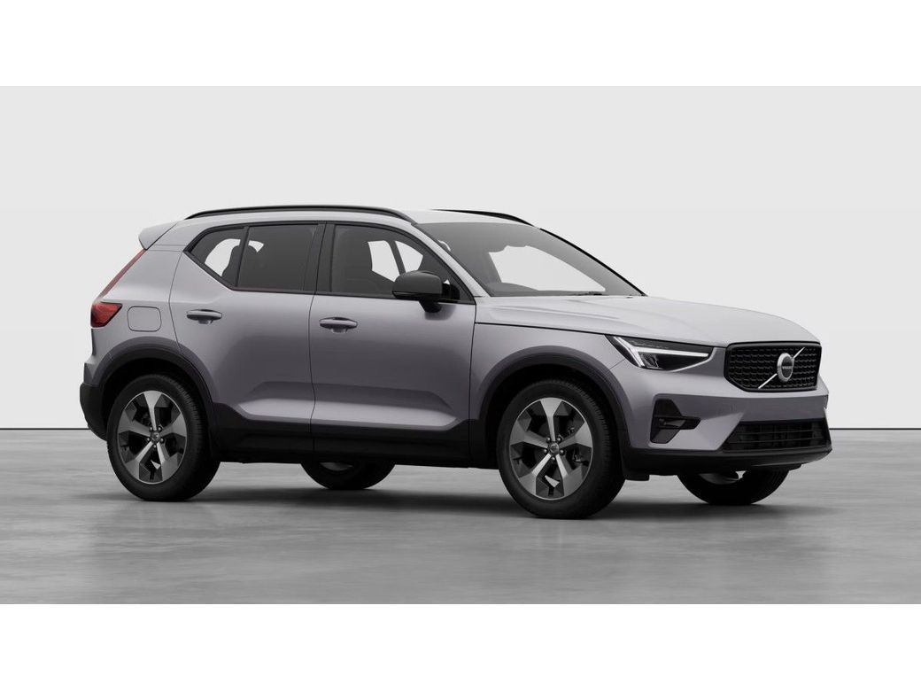 2026 Volvo XC40