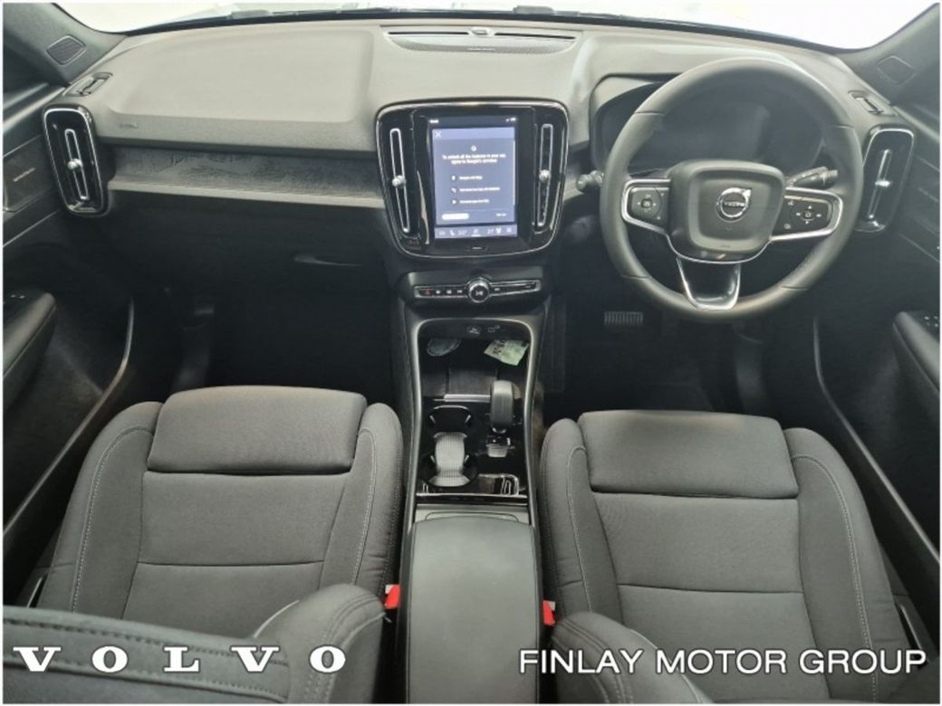 2023 Volvo C40