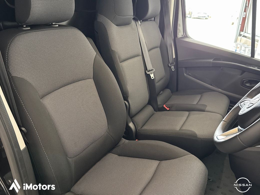 2026 Nissan Primastar