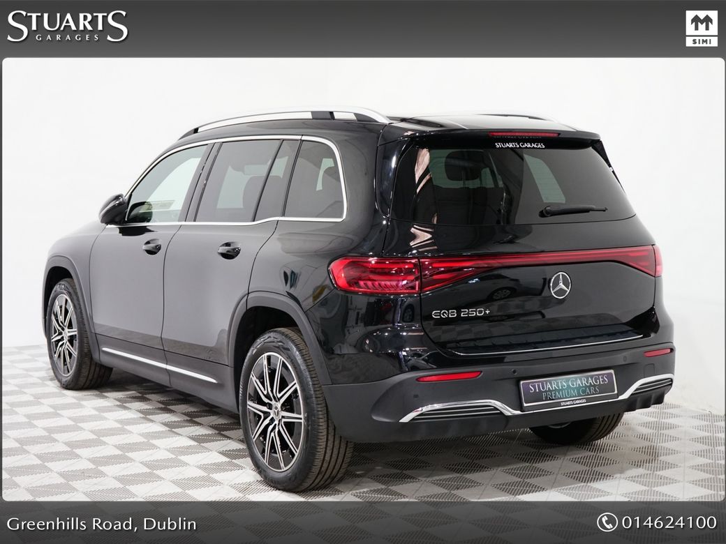 2025 Mercedes-Benz EQB