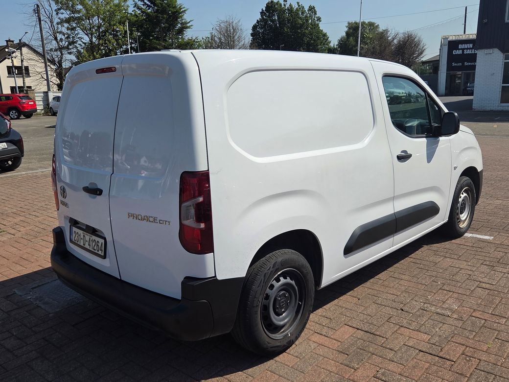 2023 Toyota Proace