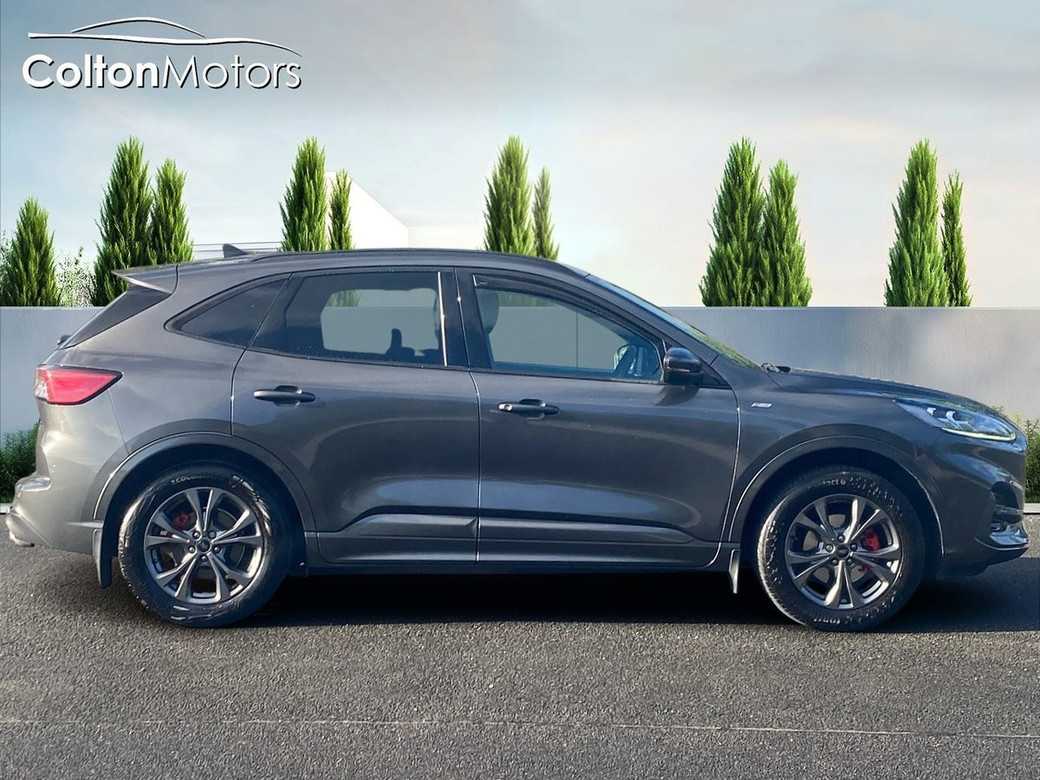 2022 Ford Kuga