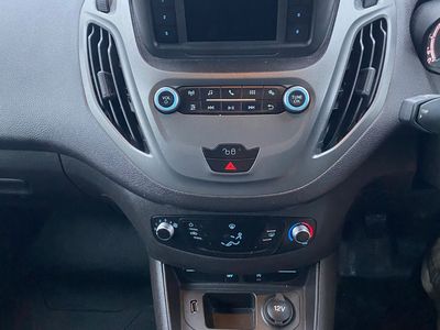 2022 Ford Transit Courier