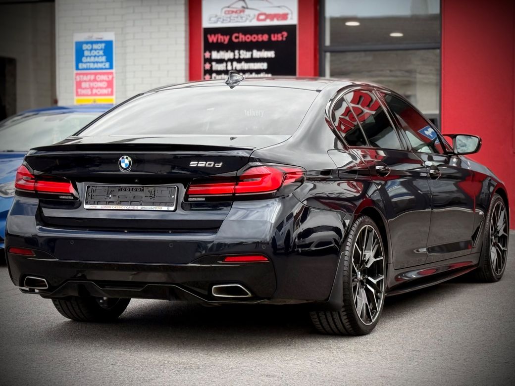 2022 BMW 5 Series