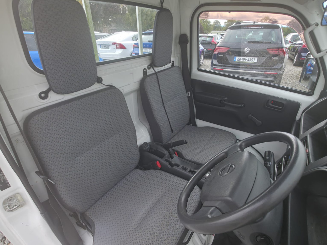 2017 Nissan Clipper