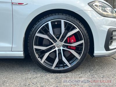 2019 Volkswagen Golf