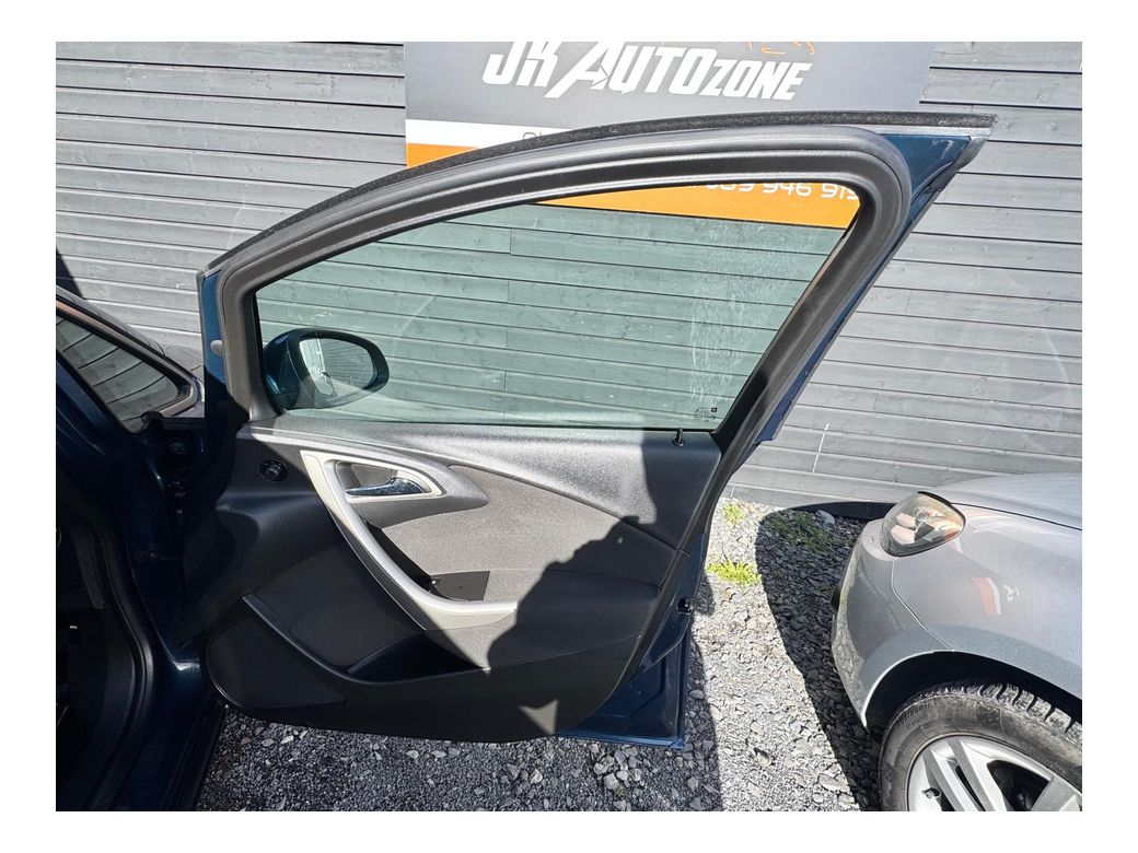 2011 Opel Astra