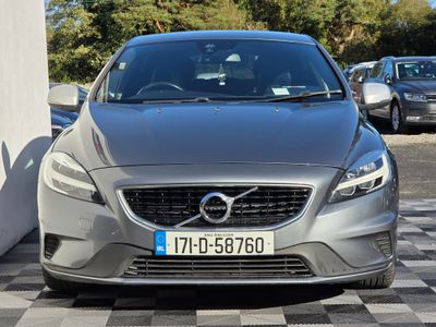 2017 Volvo V40