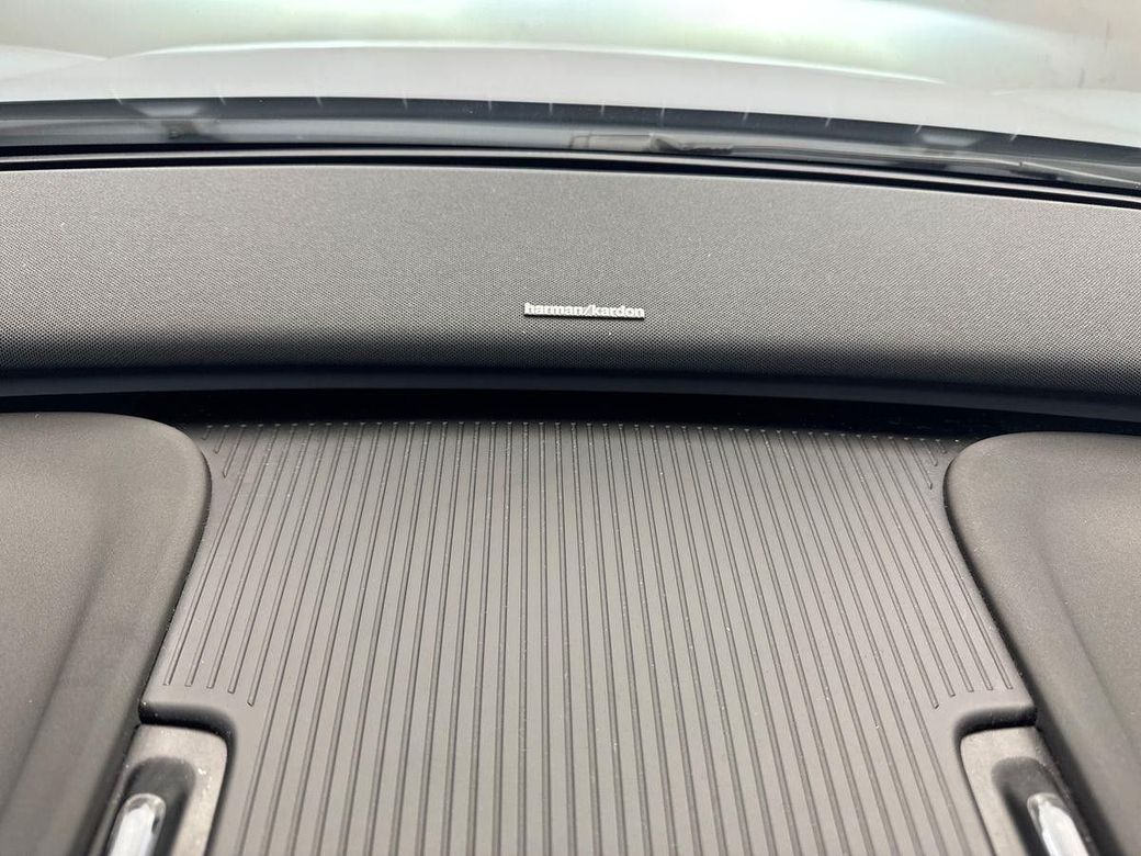 2025 Volvo EX30