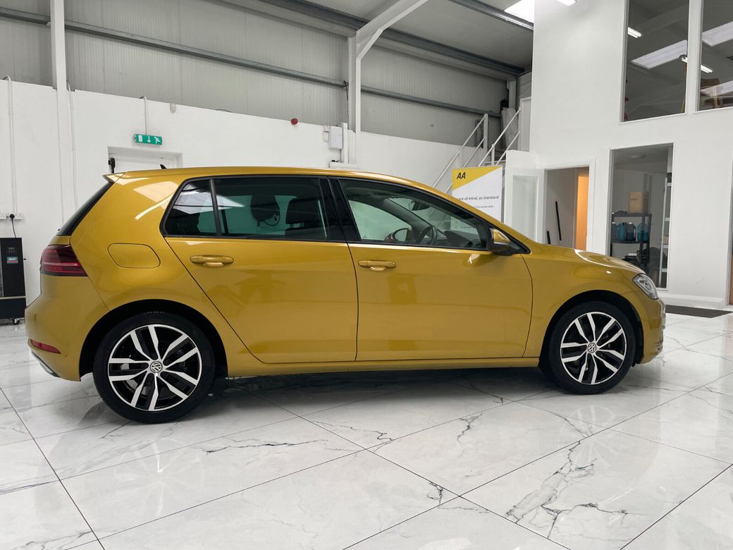 2018 Volkswagen Golf