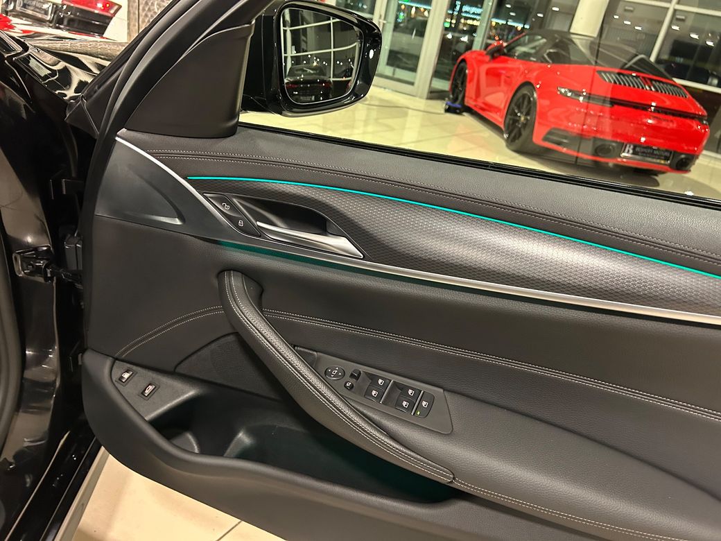 2021 BMW 5 Series