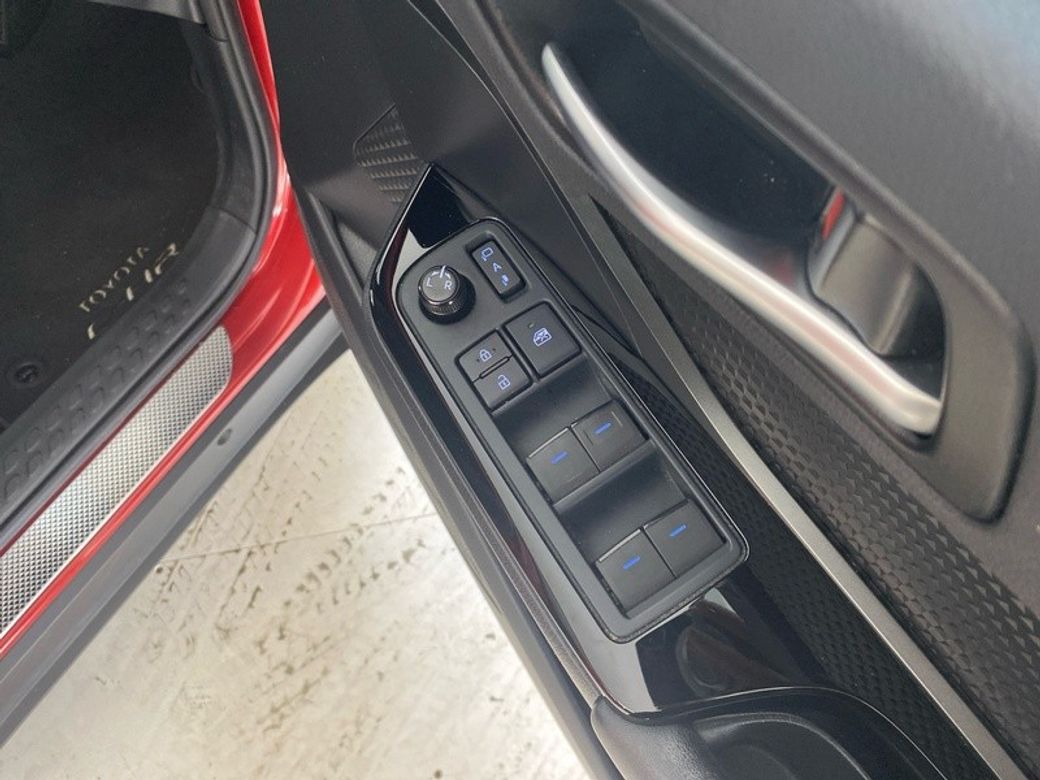 2023 Toyota C-HR