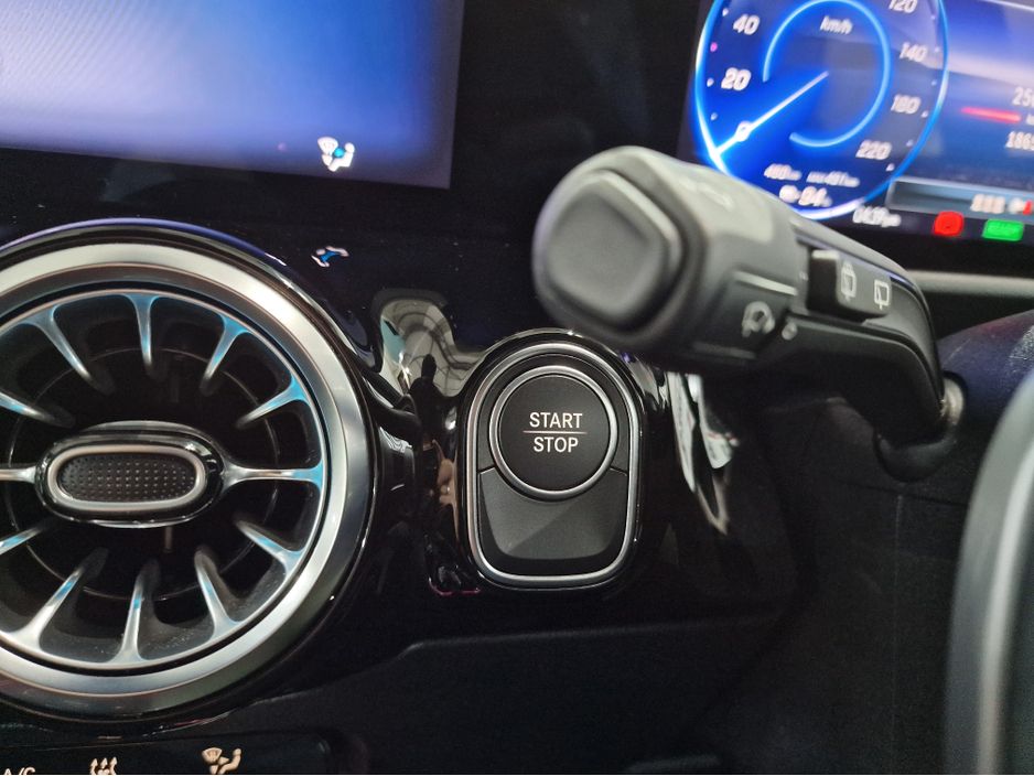 2024 Mercedes-Benz EQA