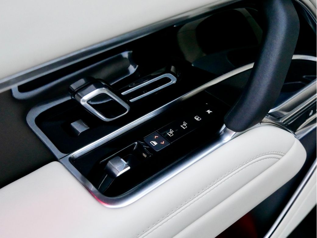 2023 Land Rover Range Rover