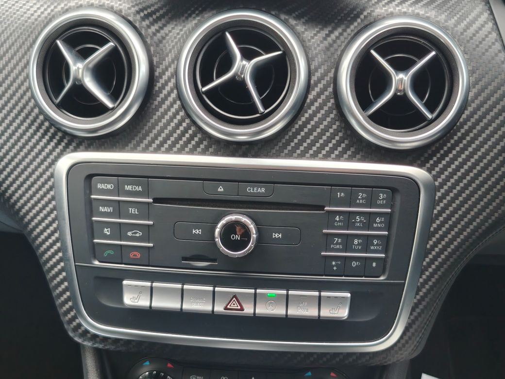 2017 Mercedes-Benz A 180