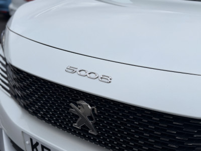 2023 Peugeot 5008
