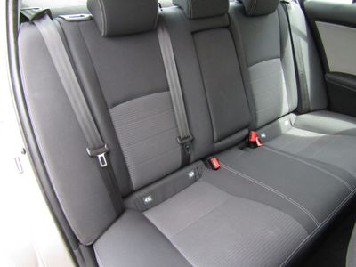 2016 Toyota Avensis