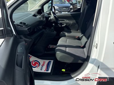 2021 Peugeot Partner