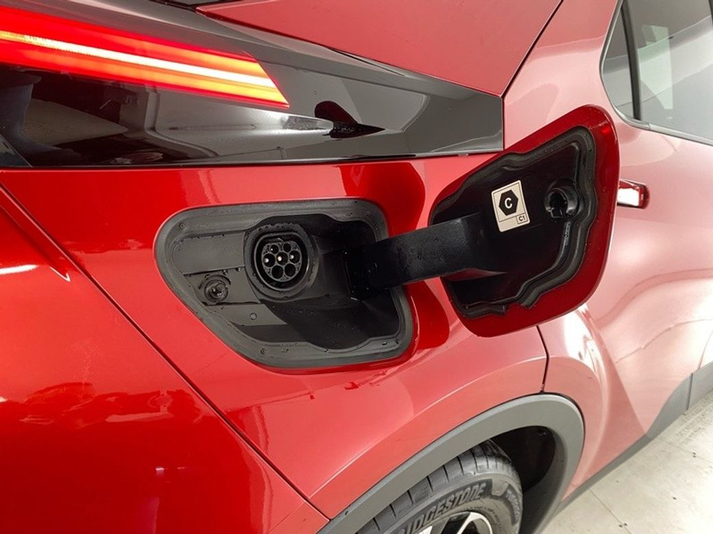 2025 Toyota C-HR