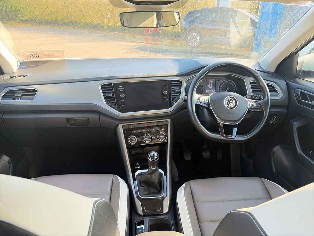 2022 Volkswagen T-Roc