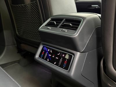 2023 Audi Q8
