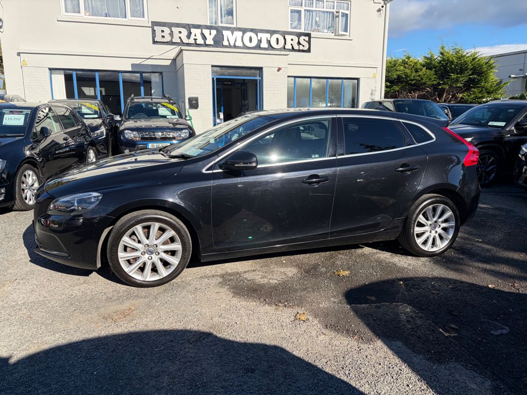 2015 Volvo V40