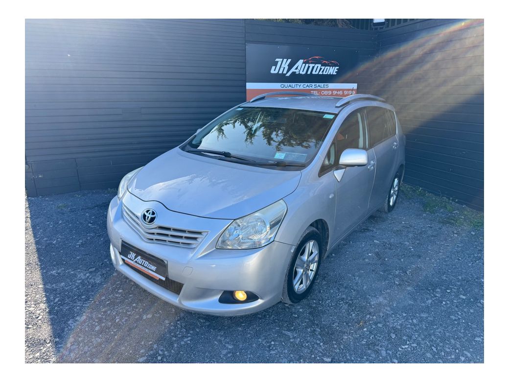 2011 Toyota Verso