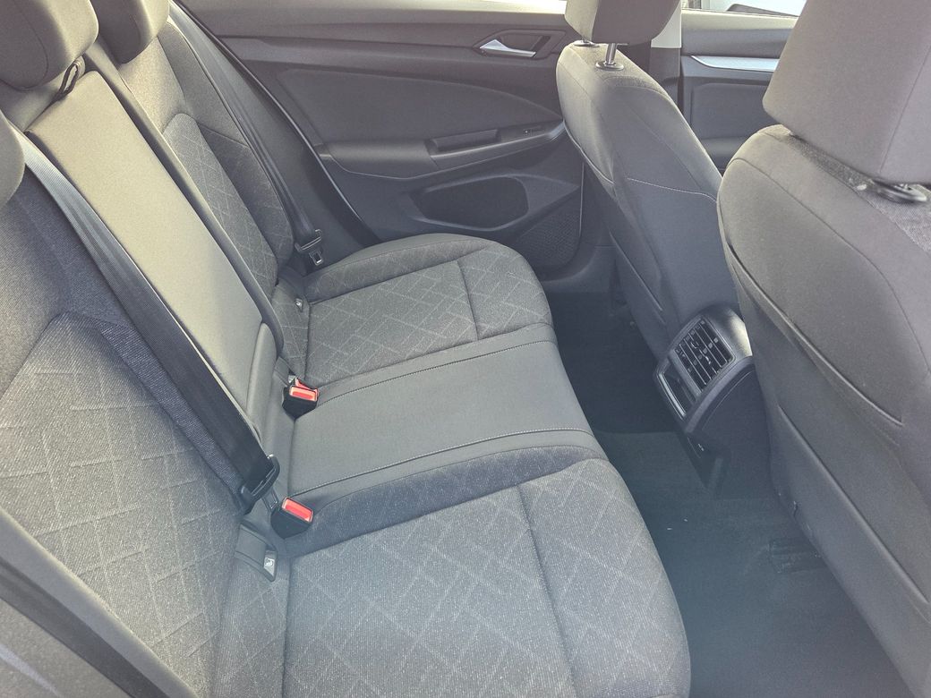 2022 Volkswagen Golf