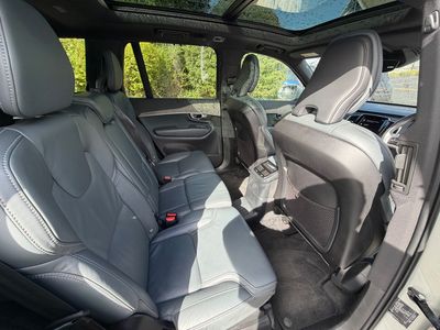 2022 Volvo XC90