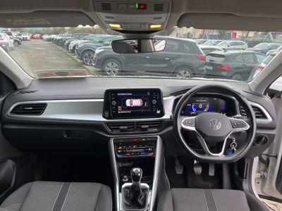 2023 Volkswagen T-Roc