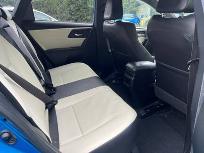 2017 Toyota Auris