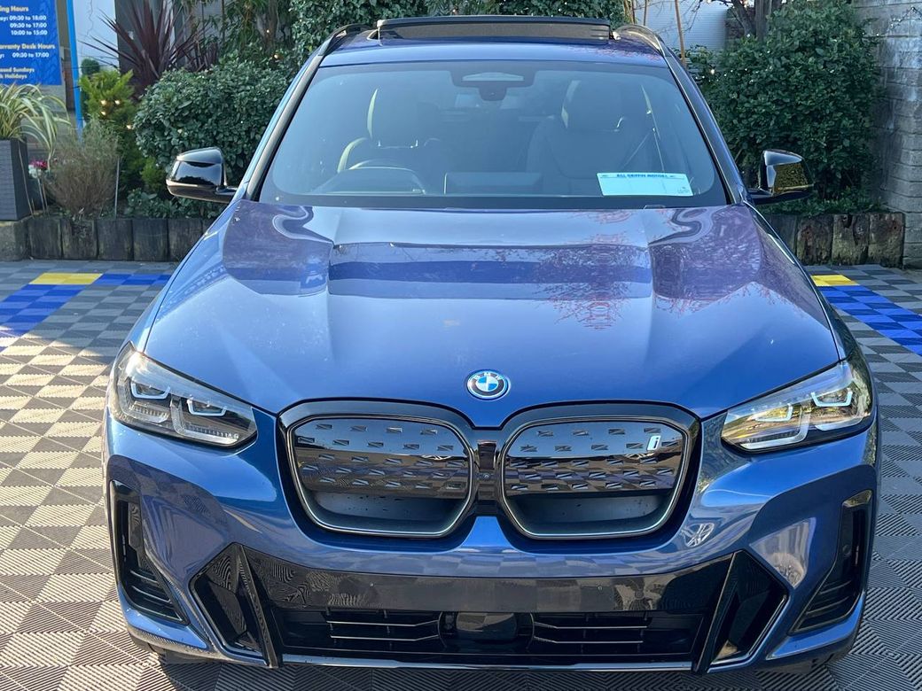 2024 BMW iX3