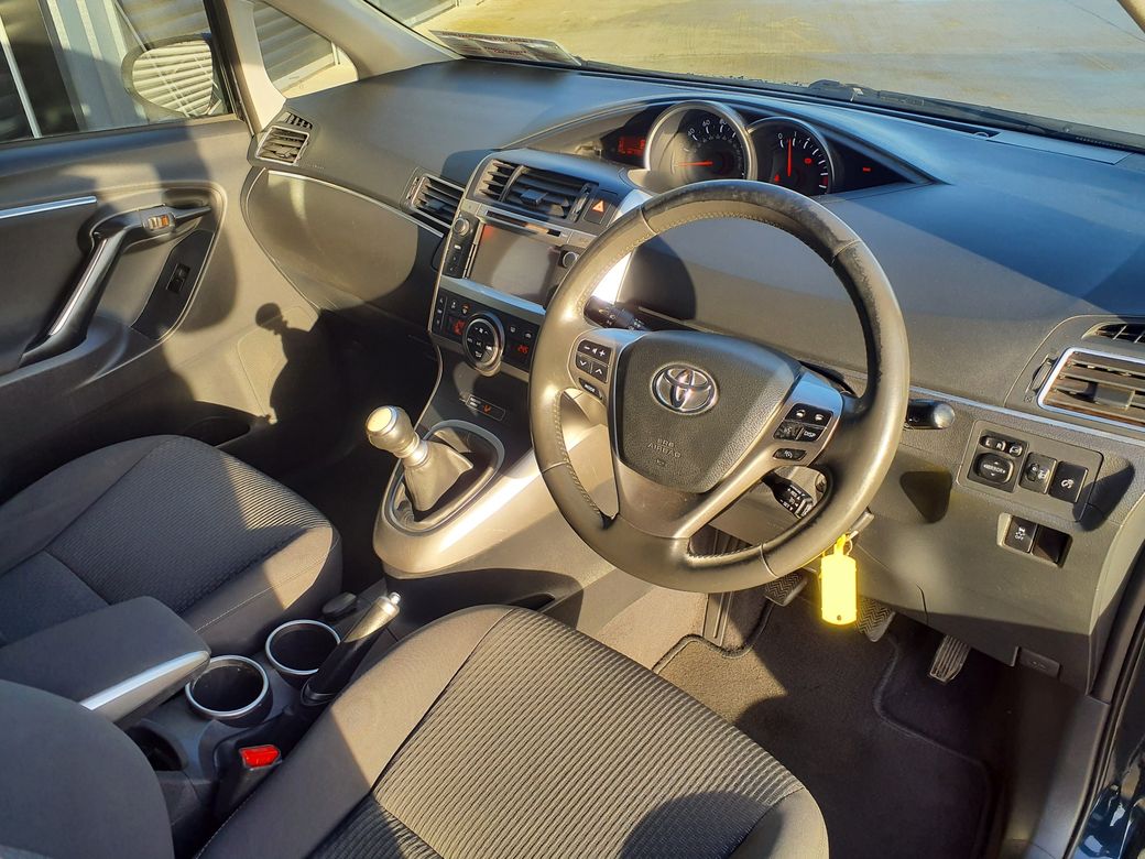 2013 Toyota Verso