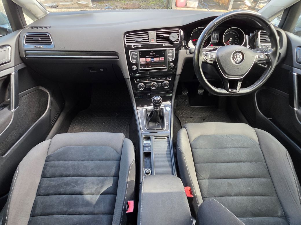 2016 Volkswagen Golf