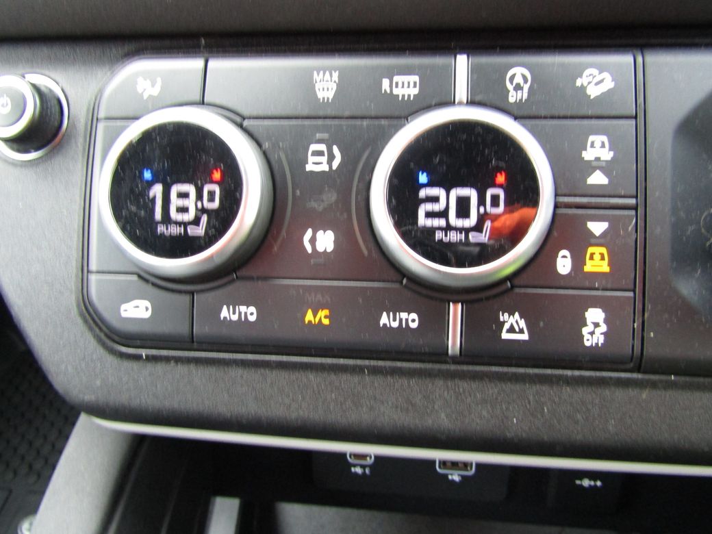 2023 Land Rover Defender