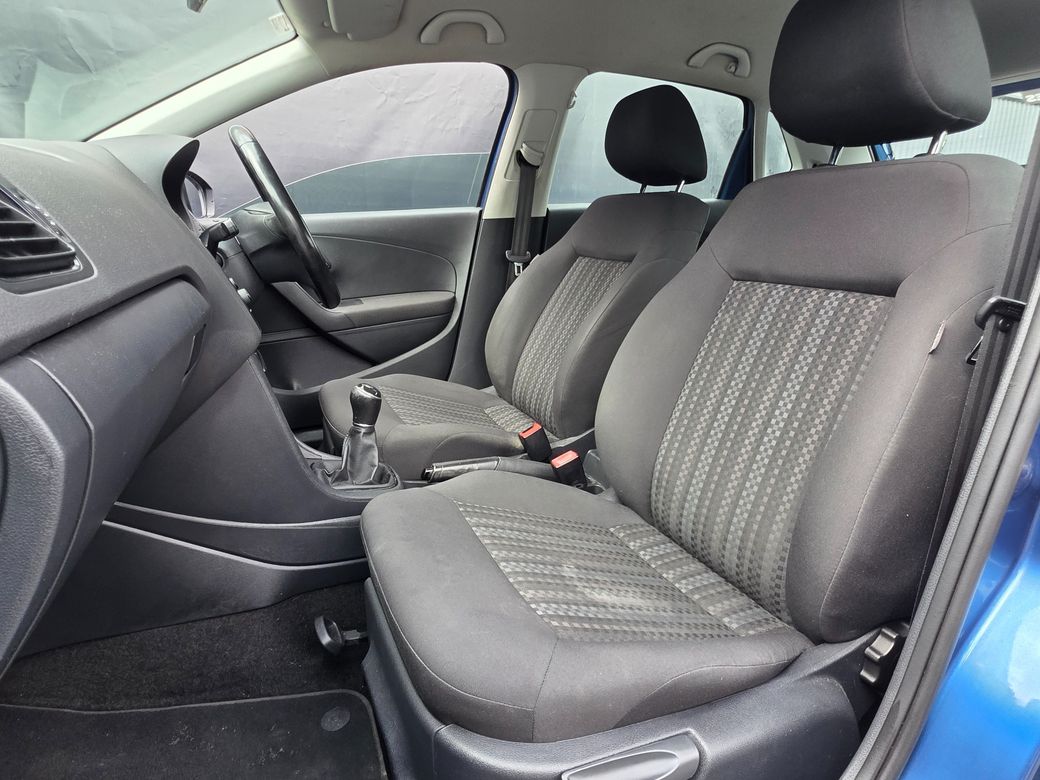 2016 Volkswagen Polo