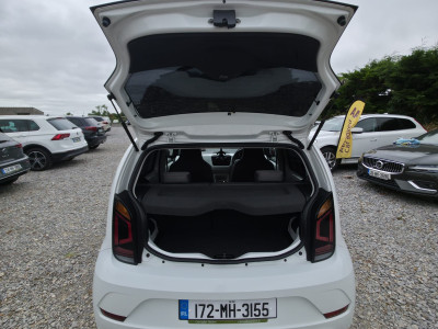 2017 Volkswagen up!