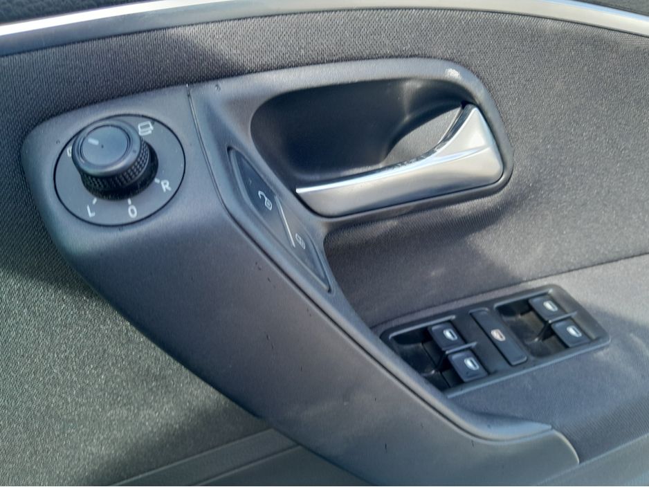 2017 Volkswagen Polo