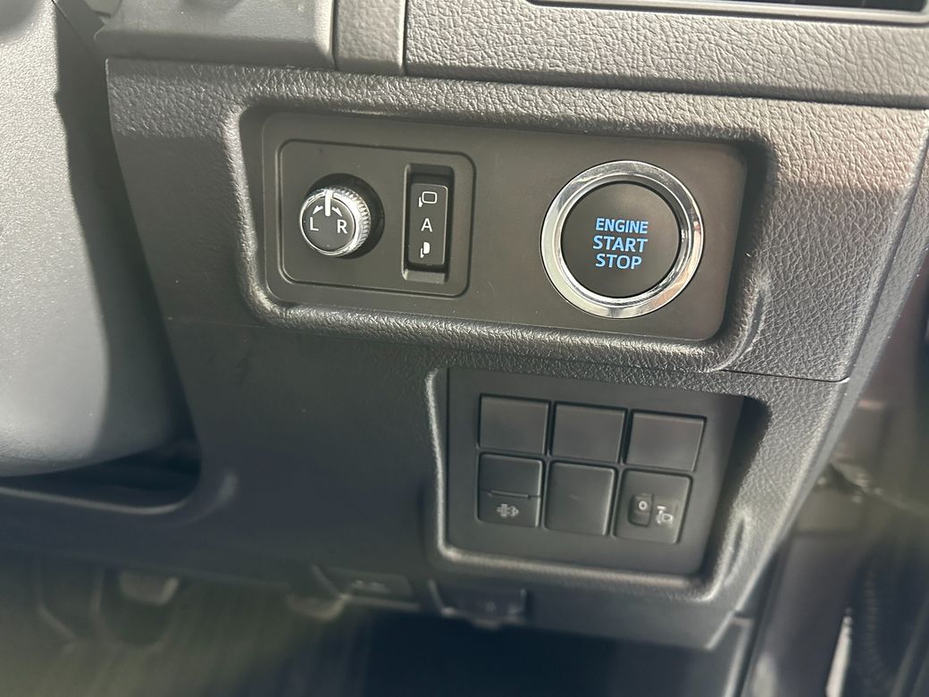 2023 Toyota Landcruiser