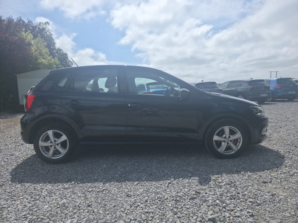 2017 Volkswagen Polo