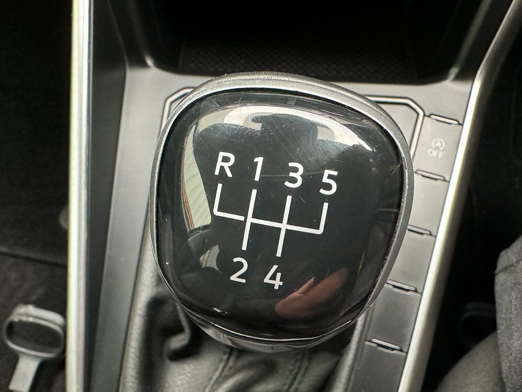 2022 Volkswagen Polo