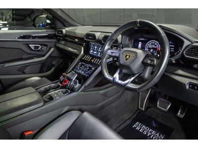 2021 Lamborghini Urus