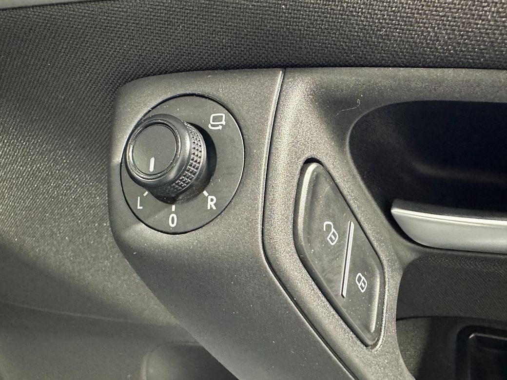 2017 Volkswagen Polo