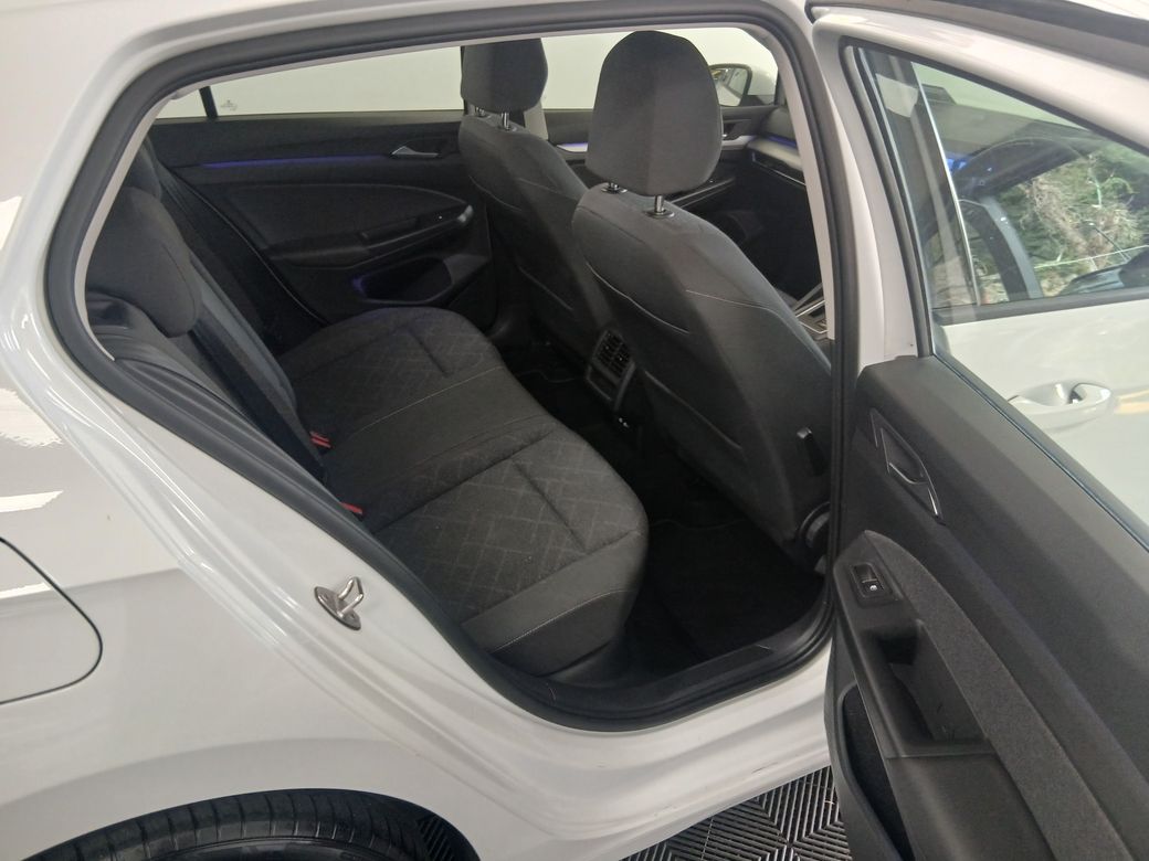 2023 Volkswagen Golf