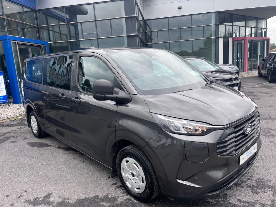 2026 Ford Tourneo Custom