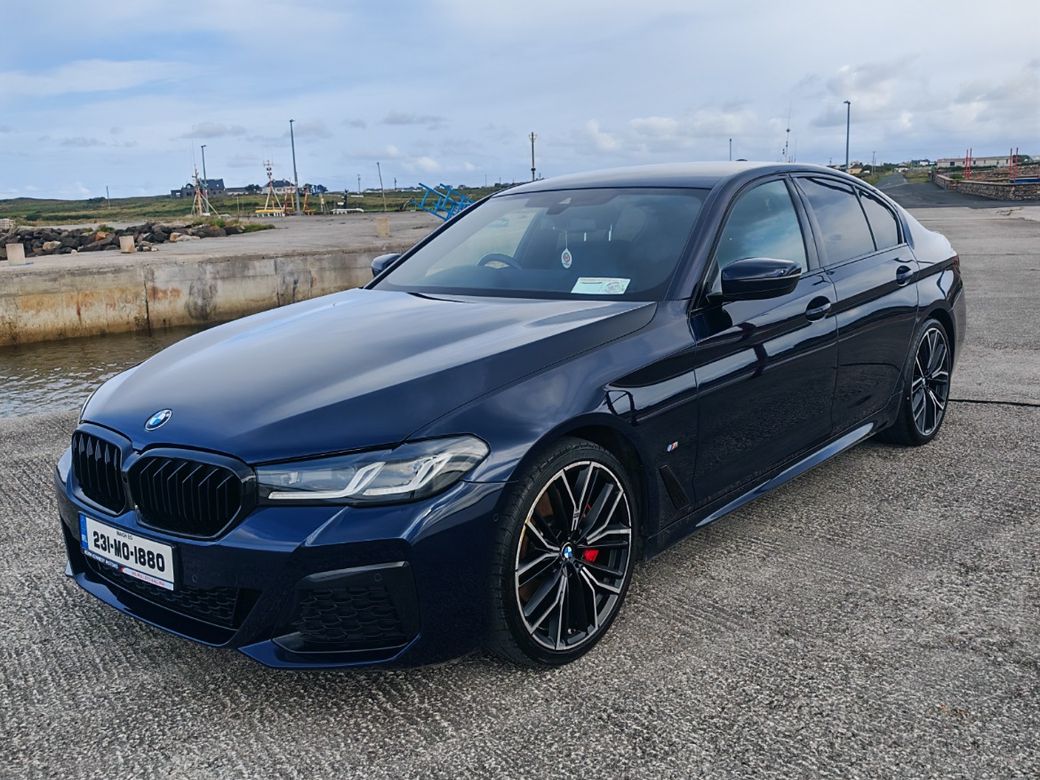 2023 BMW 520