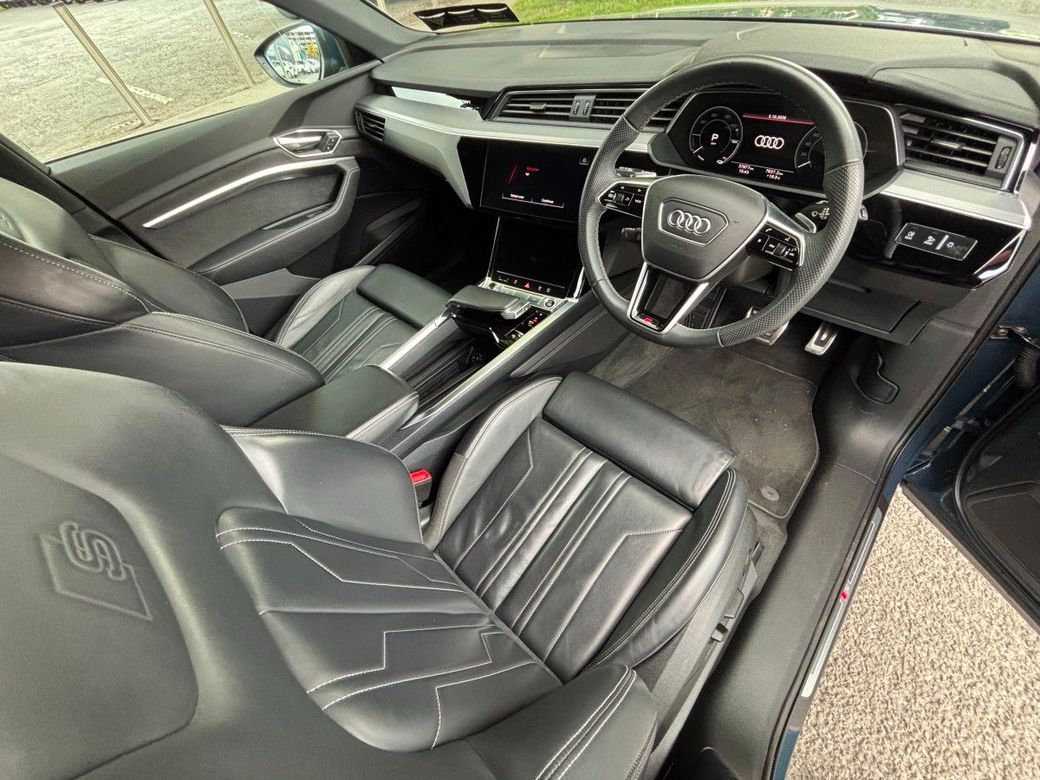 2024 Audi Q8 e-tron
